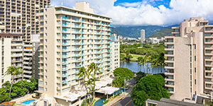 Aloha Surf Hotel Exterior